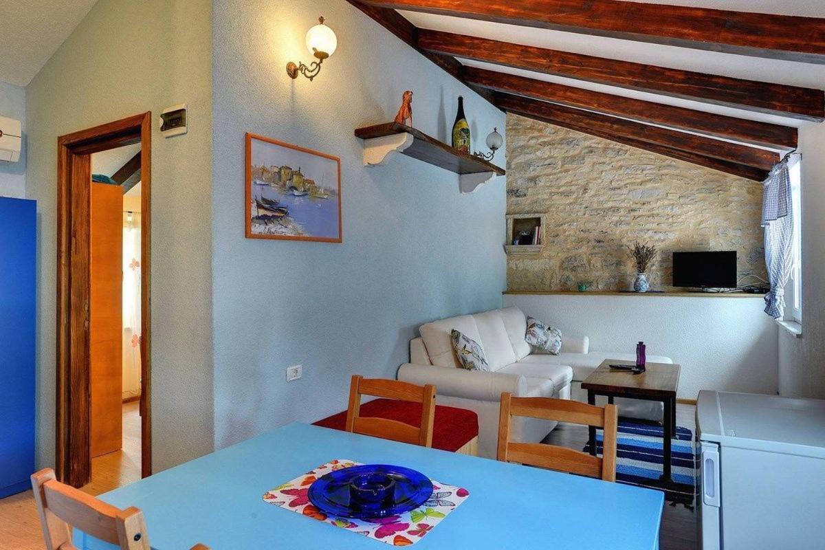 Villa Casa Karnevali à Žminj Extérieur photo